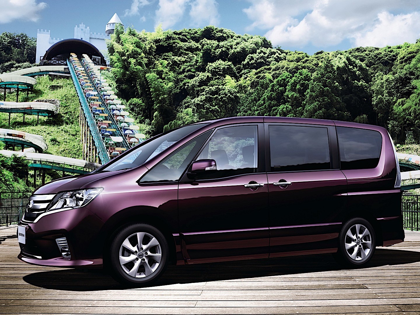 Nissan Serena photo 5