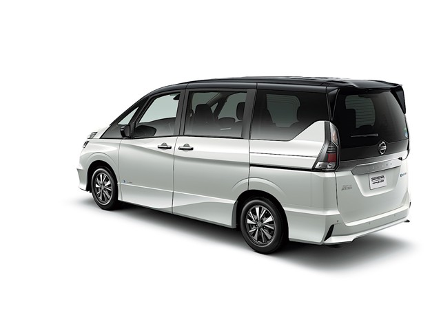 Nissan Serena Foto 9