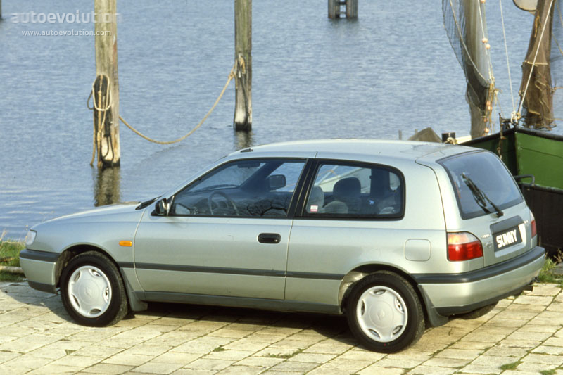 Nissan Sunny 3 Doors photo 2