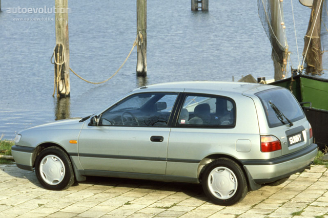 Nissan Sunny 3 Doors photo 2