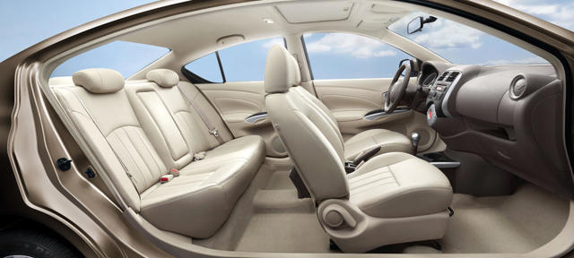 Nissan Sunny photo 8