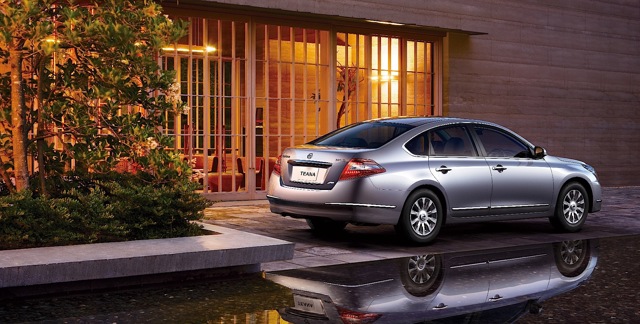 Nissan Teana Foto 2