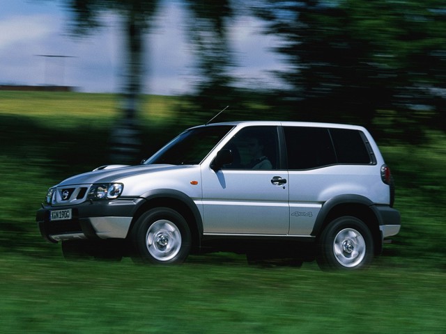 Nissan Terrano 3 Doors foto 8