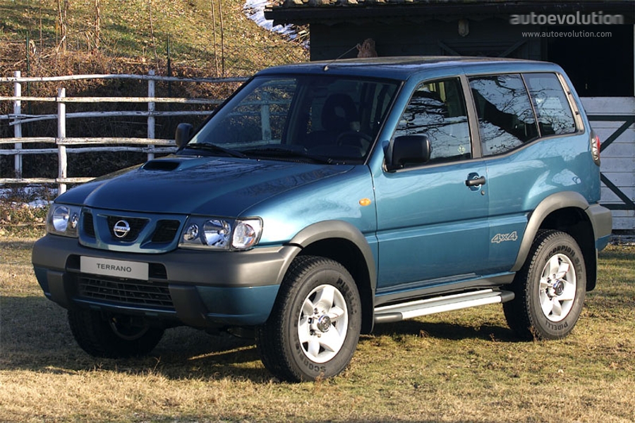 Nissan Terrano 3 Doors photo 3