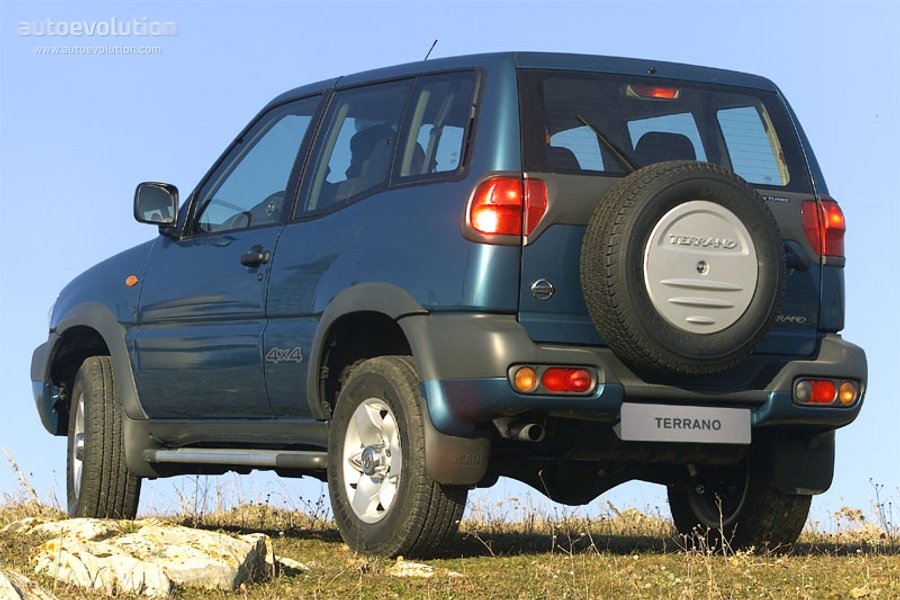 Nissan Terrano 3 Doors photo 4