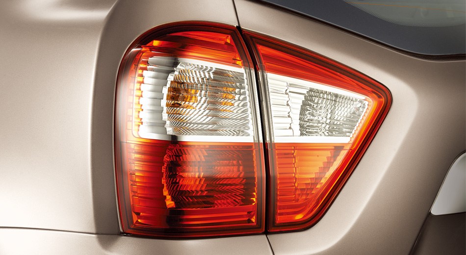 Nissan Terrano 5 Doors photo 13