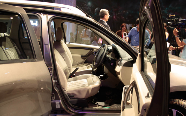 Nissan Terrano 5 Doors foto 18