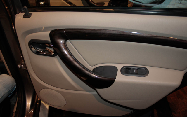 Nissan Terrano 5 Doors foto 19