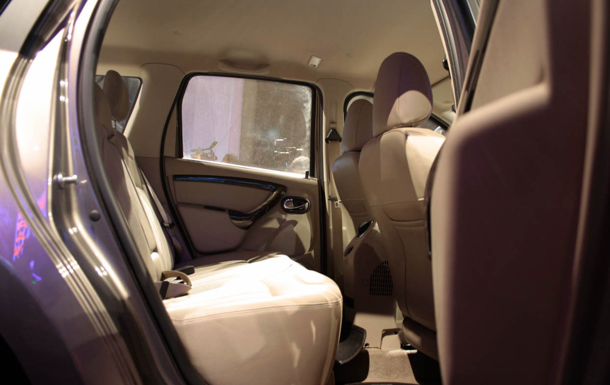 Nissan Terrano 5 Doors photo 21