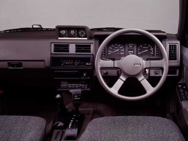 Nissan Terrano 5 Doors foto 10