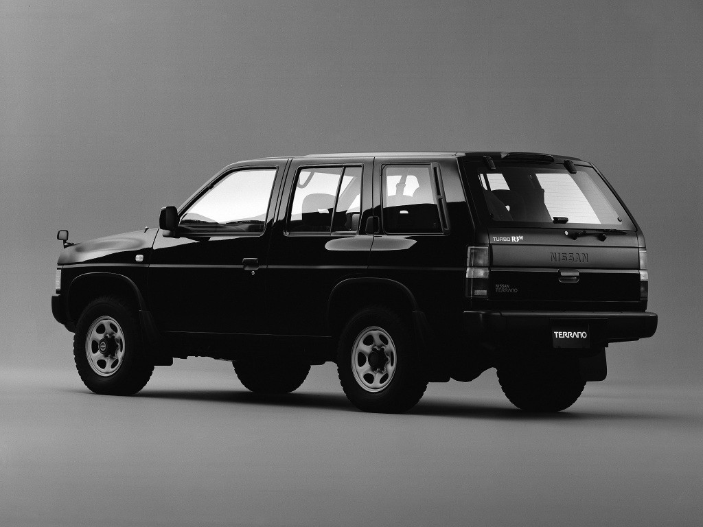 Nissan Terrano 5 Doors photo 2