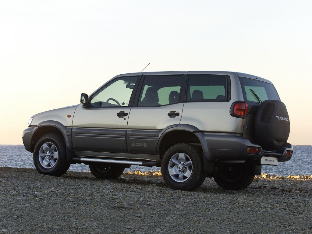 Nissan Terrano 5 Doors photo 15