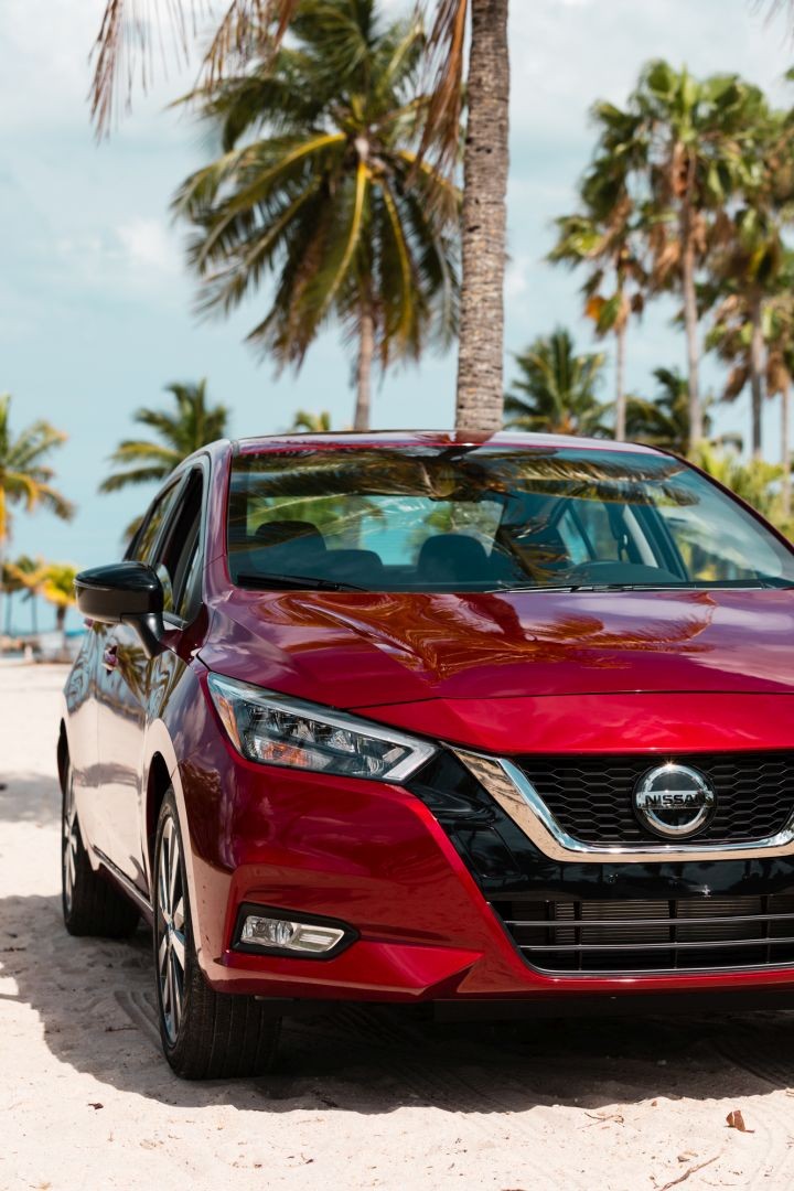 Nissan Tiida / Versa Sedan photo 14