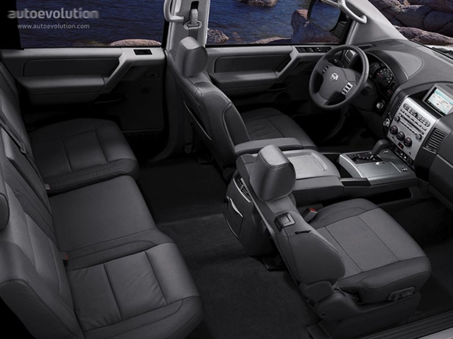 Nissan Titan Crew Cab foto 9