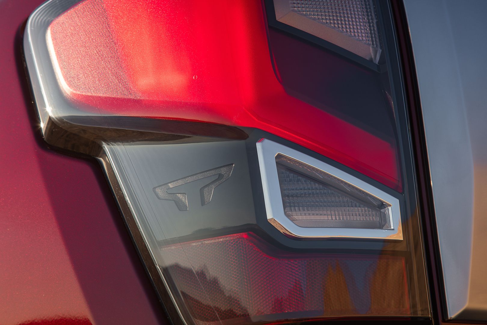 Nissan Titan Crew Cab photo 17