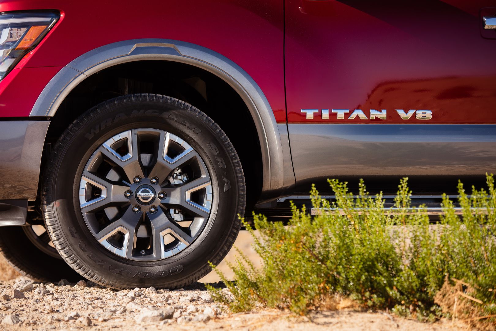 Nissan Titan Crew Cab photo 24