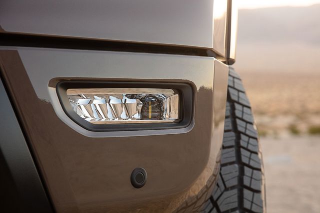 Nissan Titan Crew Cab photo 40