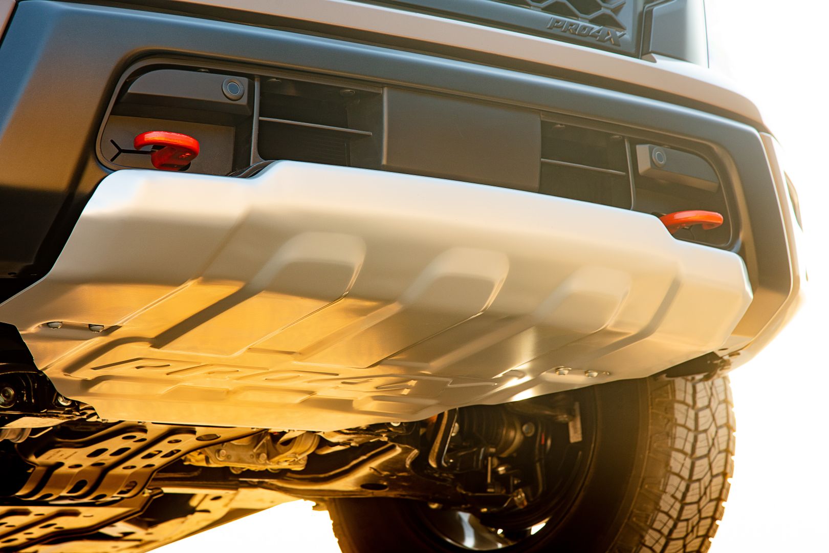 Nissan Titan Crew Cab photo 43