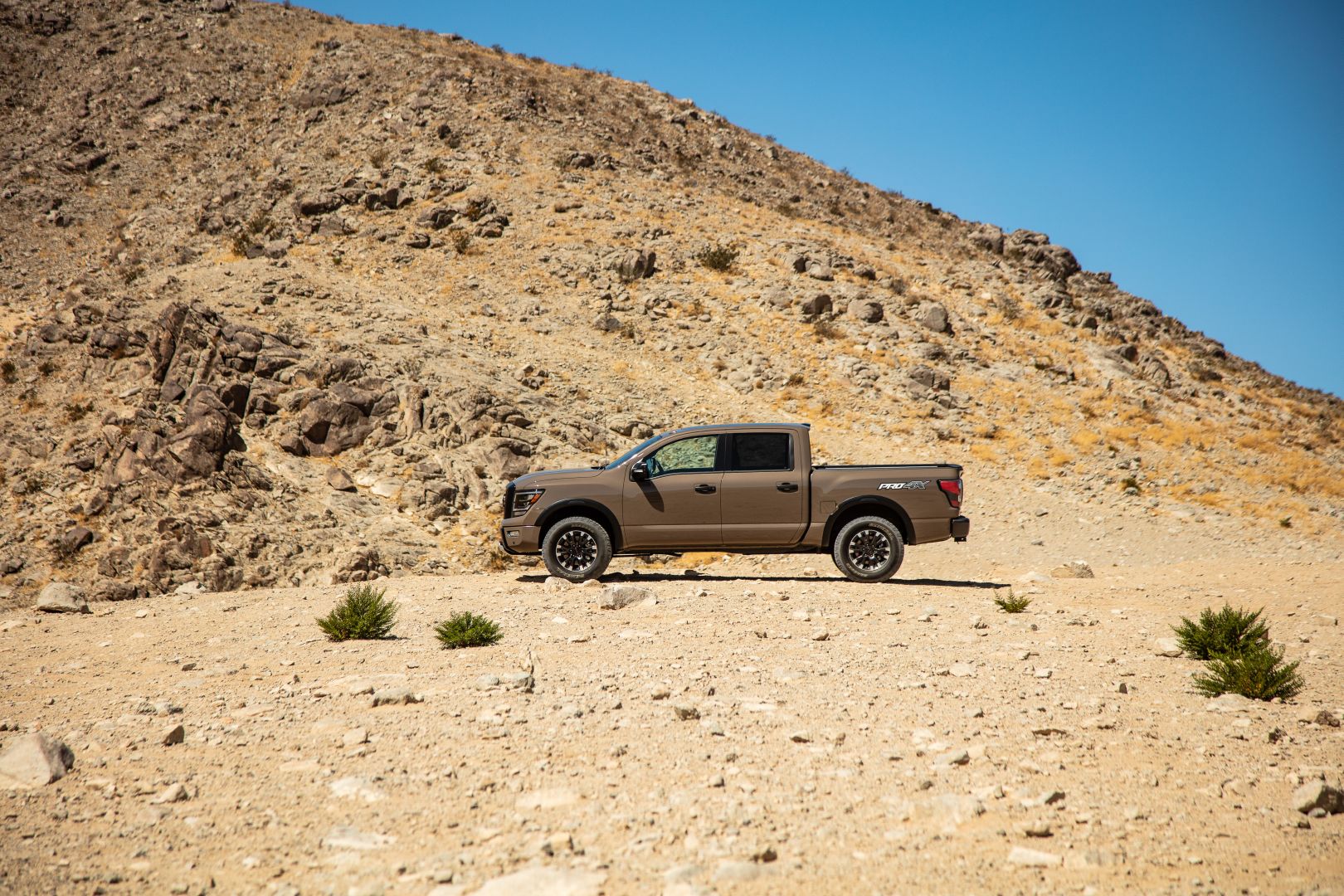 Nissan Titan Crew Cab photo 46