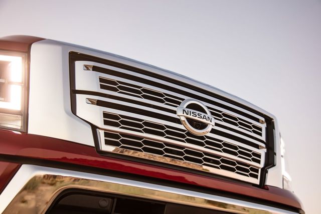 Nissan Titan Crew Cab photo 69
