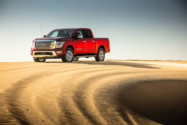Nissan Titan Crew Cab photo 72