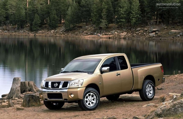 Nissan Titan King Cab photo 4
