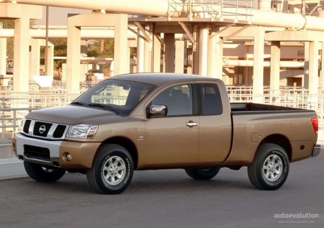 Nissan Titan King Cab photo 5