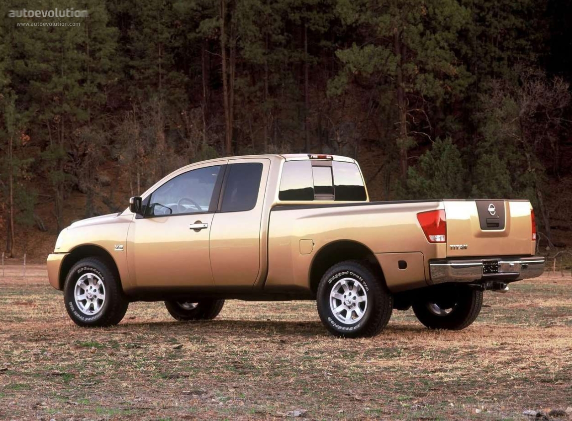 Nissan Titan King Cab photo 7