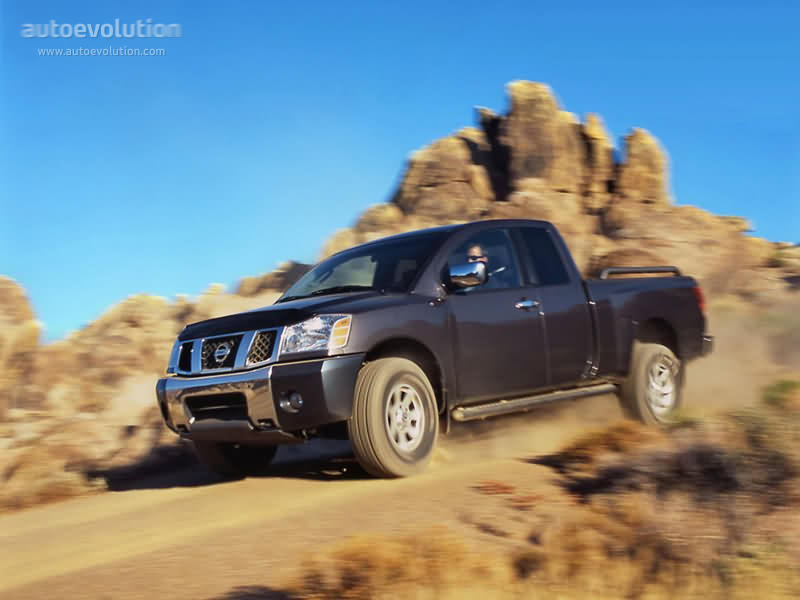 Nissan Titan King Cab photo 8