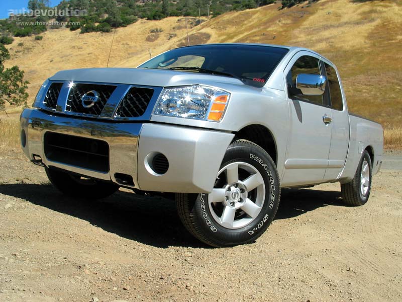 Nissan Titan King Cab photo 9