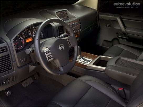 Nissan Titan King Cab photo 7