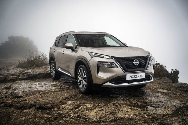 Nissan X-Trail foto 3