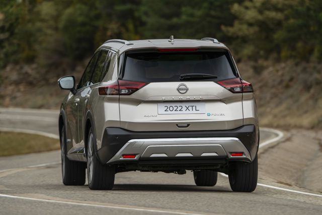 Nissan X-Trail foto 10