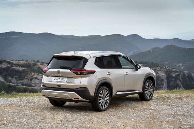 Nissan X-Trail foto 17