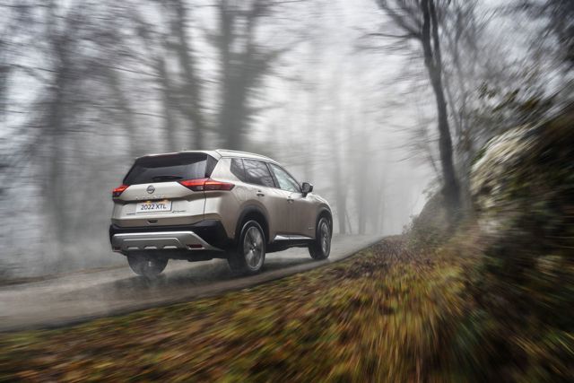Nissan X-Trail foto 22