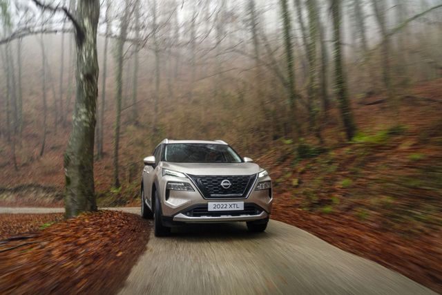 Nissan X-Trail foto 24