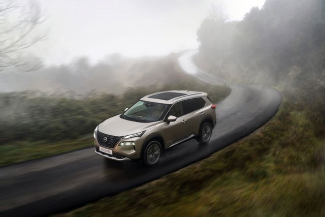 Nissan X-Trail foto 25