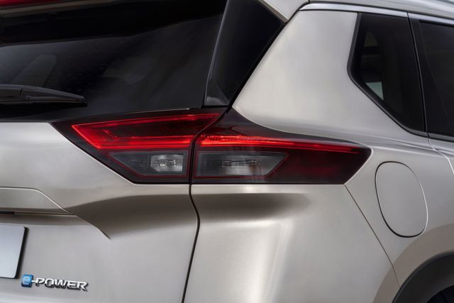 Nissan X-Trail foto 30