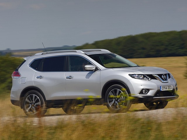 Nissan X-Trail Foto 76