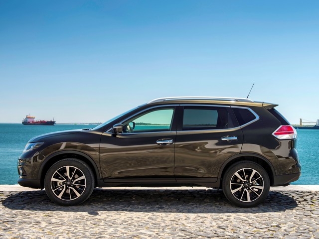 Nissan X-Trail Foto 88