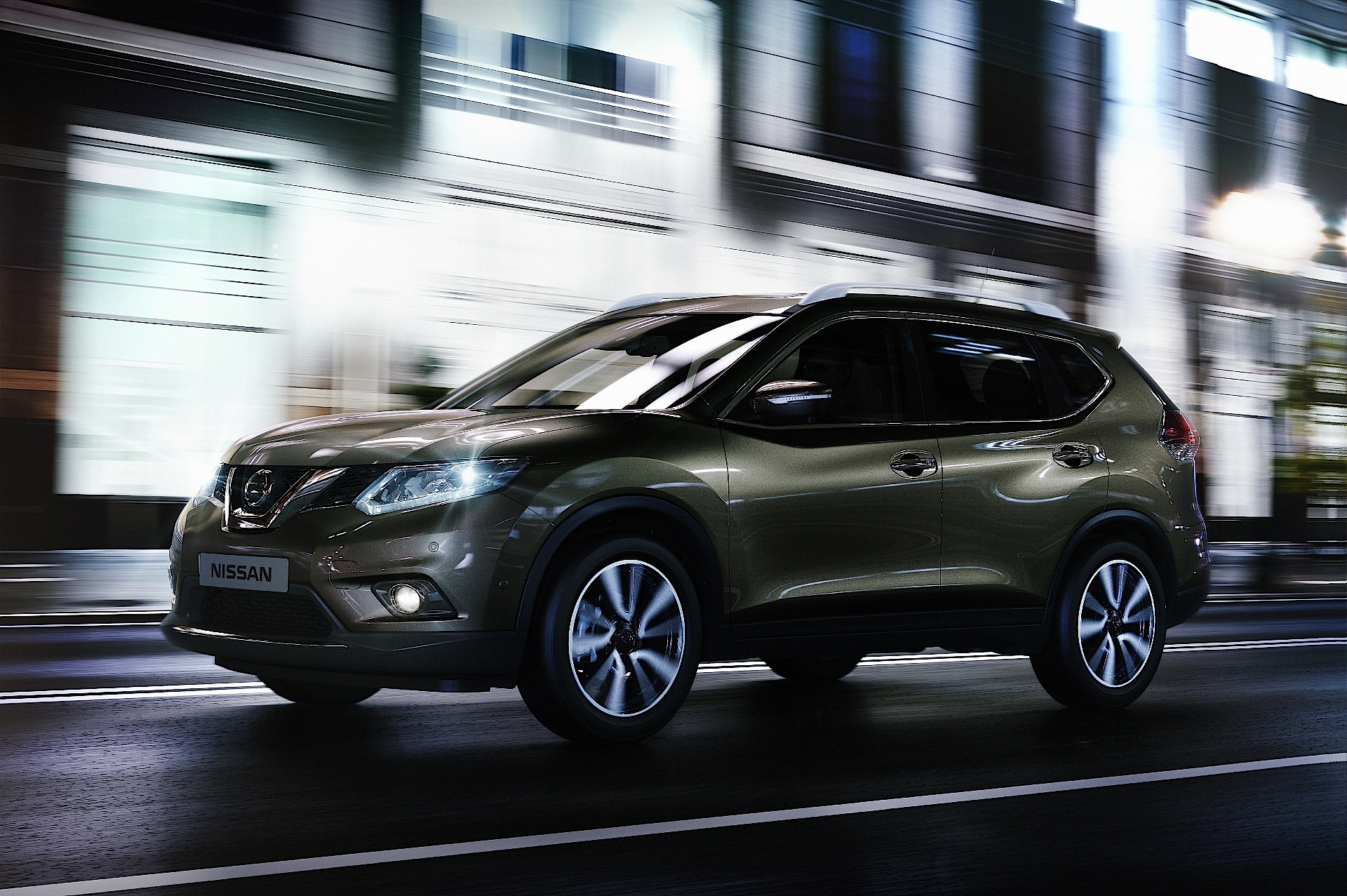 Nissan X-Trail photo 2
