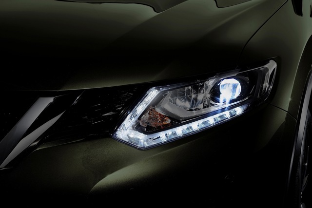 Nissan X-Trail Foto 30