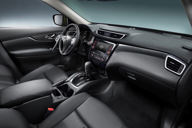 Nissan X-Trail Foto 103