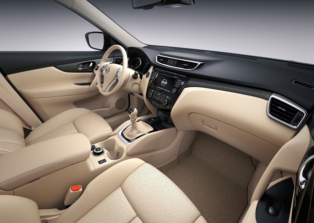 Nissan X-Trail Foto 113