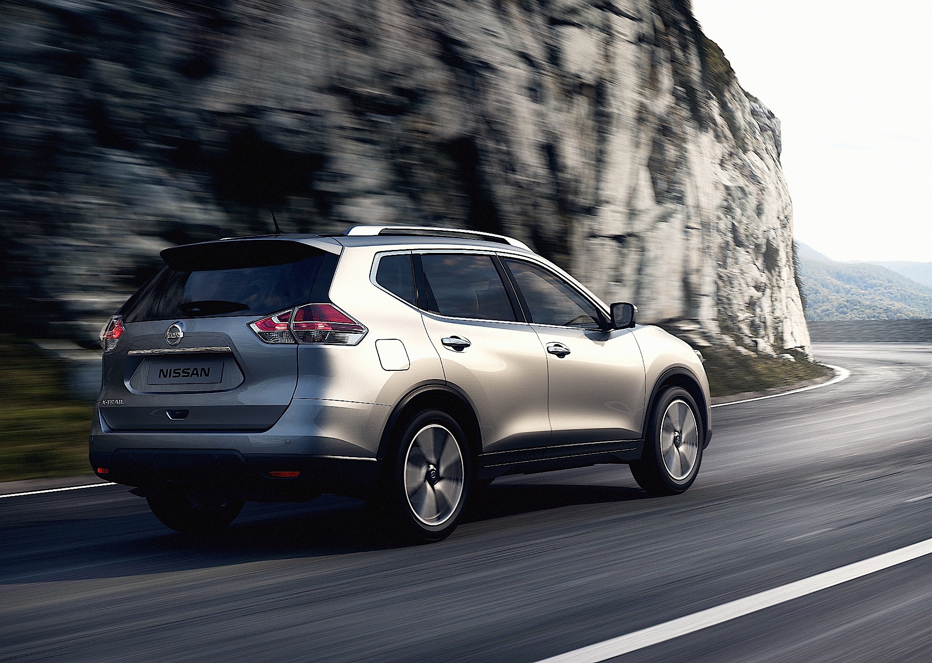 Nissan X-Trail photo 5