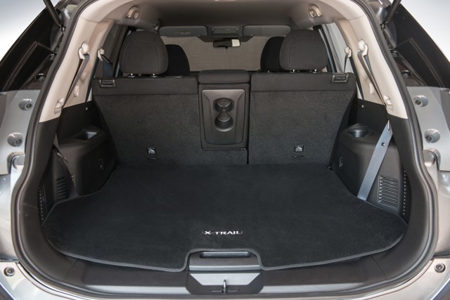 Nissan X-Trail Foto 123