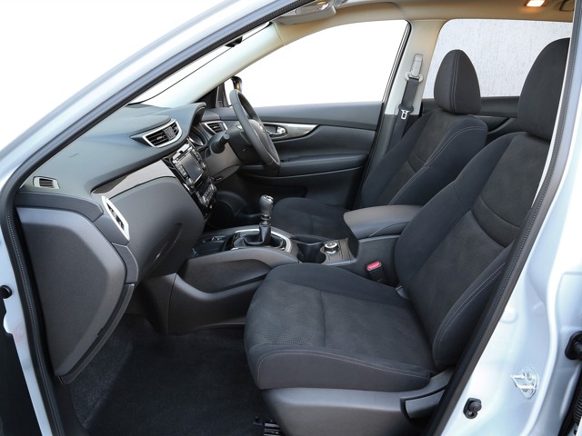 Nissan X-Trail Foto 138