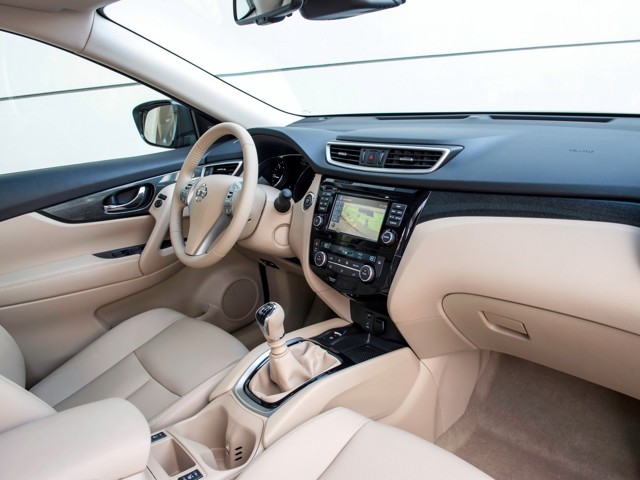 Nissan X-Trail Foto 140