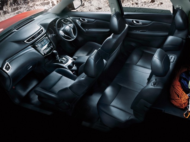 Nissan X-Trail Foto 143