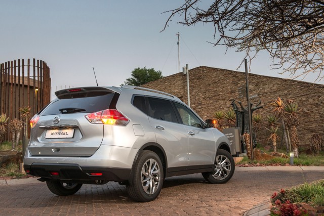 Nissan X-Trail Foto 48